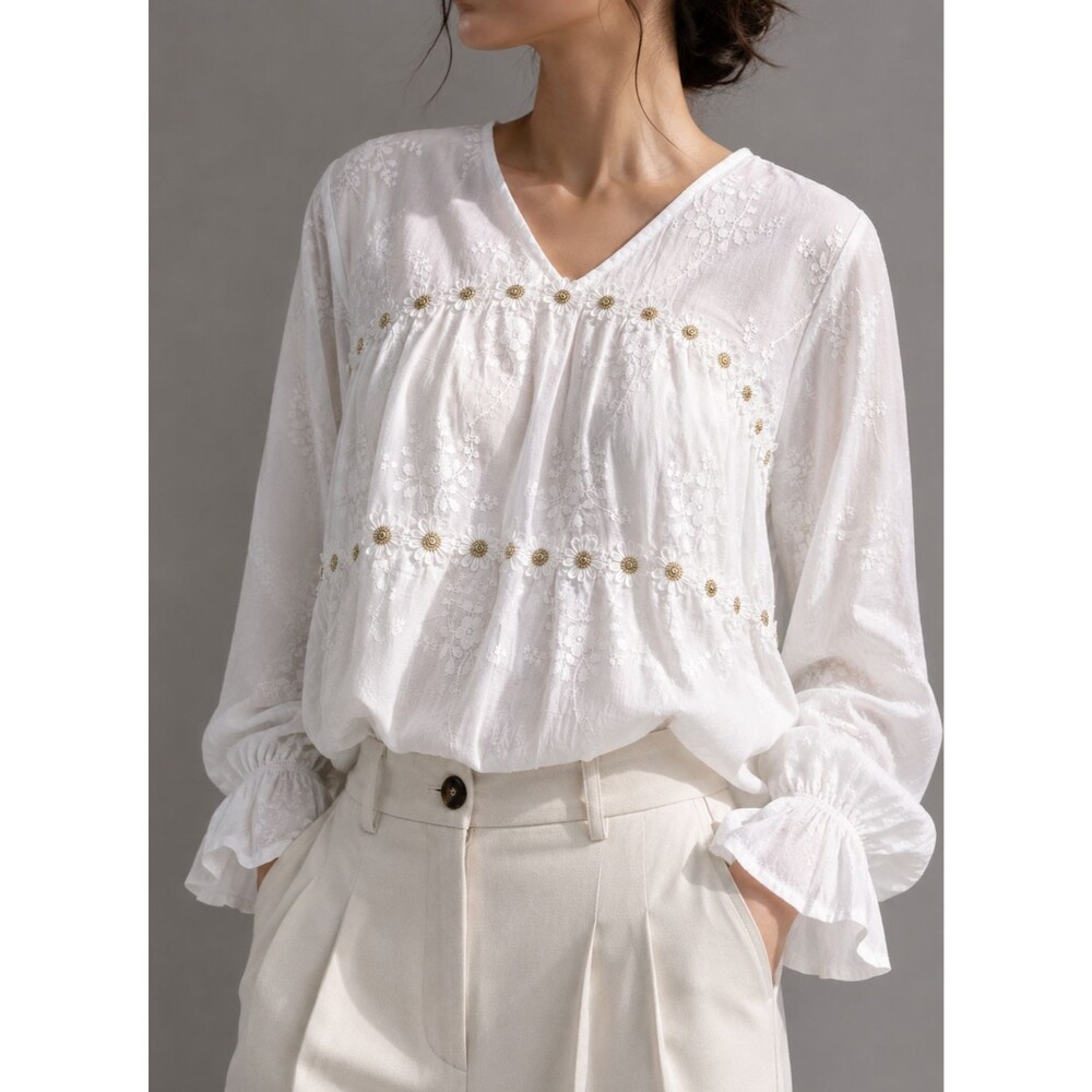 Coquette White Blouse M Embroidered Floral Gold Rosette Cottagecore Boho Prairie